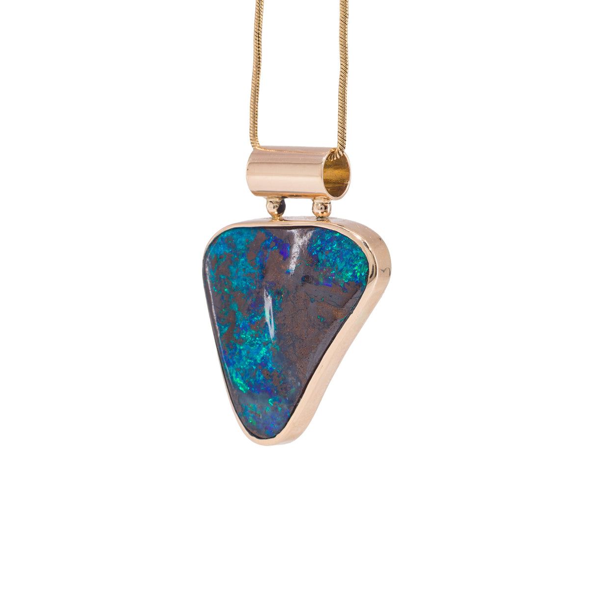 Boulder Opal 18.53 carat 14K gold pendant, alternate view