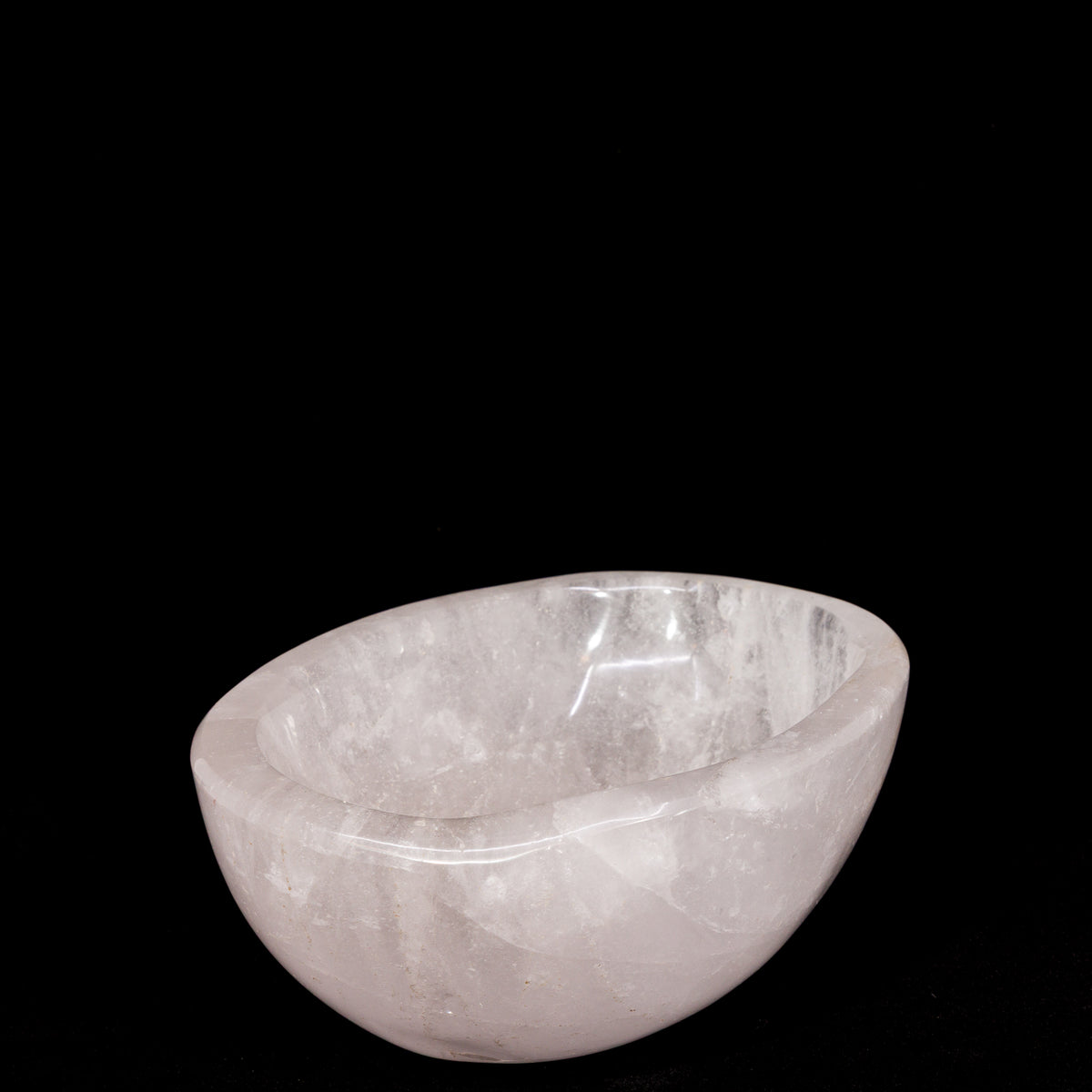 Quartz 2.57 kg polished crystal bowl from Madagascar, alternate view
