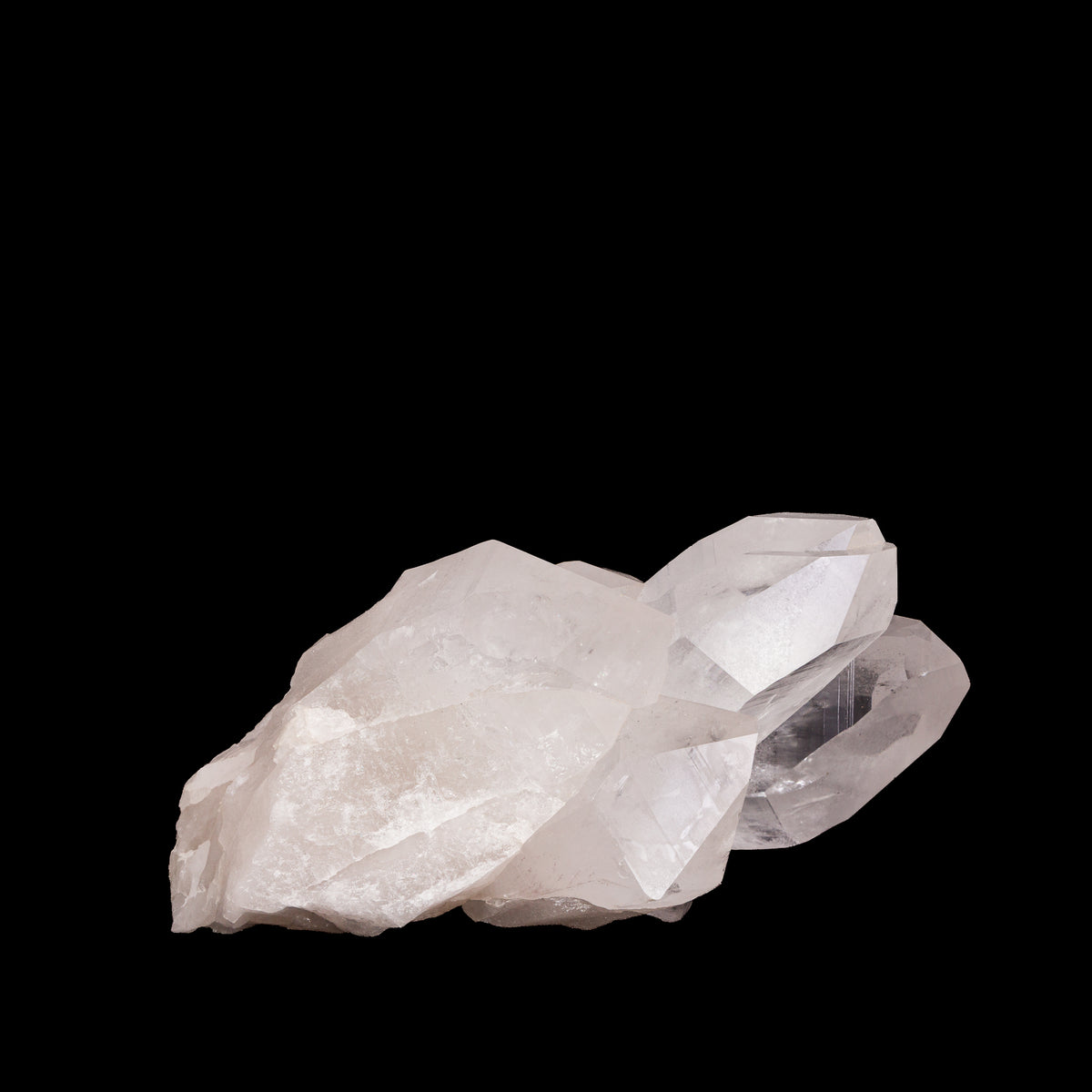 Quartz 2.7 kg natural crystal cluster from Brazil, alternate view