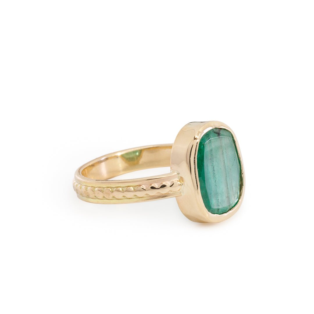Emerald 2 Carat Scissor Cut 14k Handcrafted Millgrain Band Gemstone Ring - KKO-102 - Crystalarium
