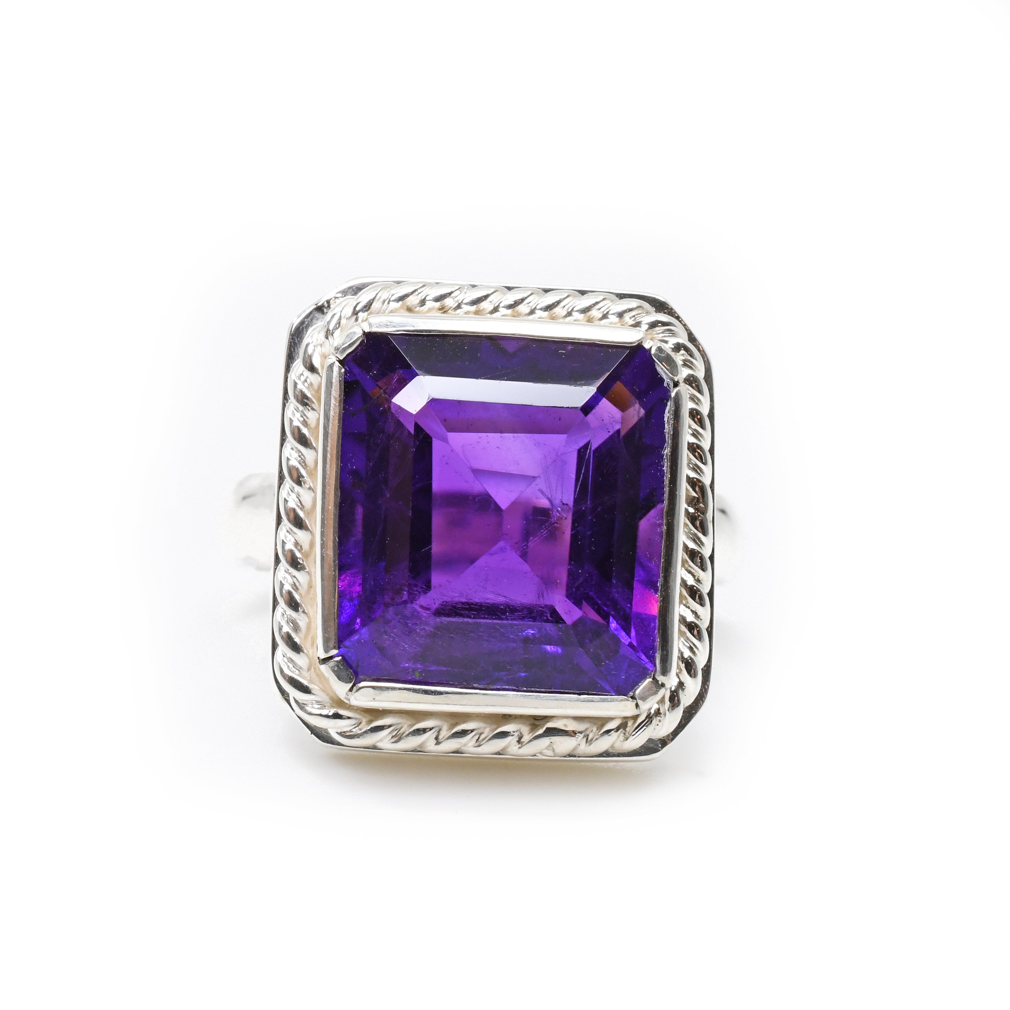 Amethyst 16.01 mm 7.21 carats Faceted Sterling Silver Handcrafted Gemstone Ring - GGO-155 - Crystalarium