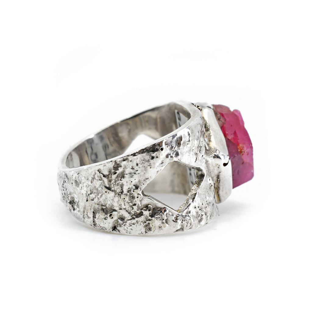 Raspberry Garnet 9.4ct Sterling Silver Textured Band Ring - DDO-079 - Crystalarium